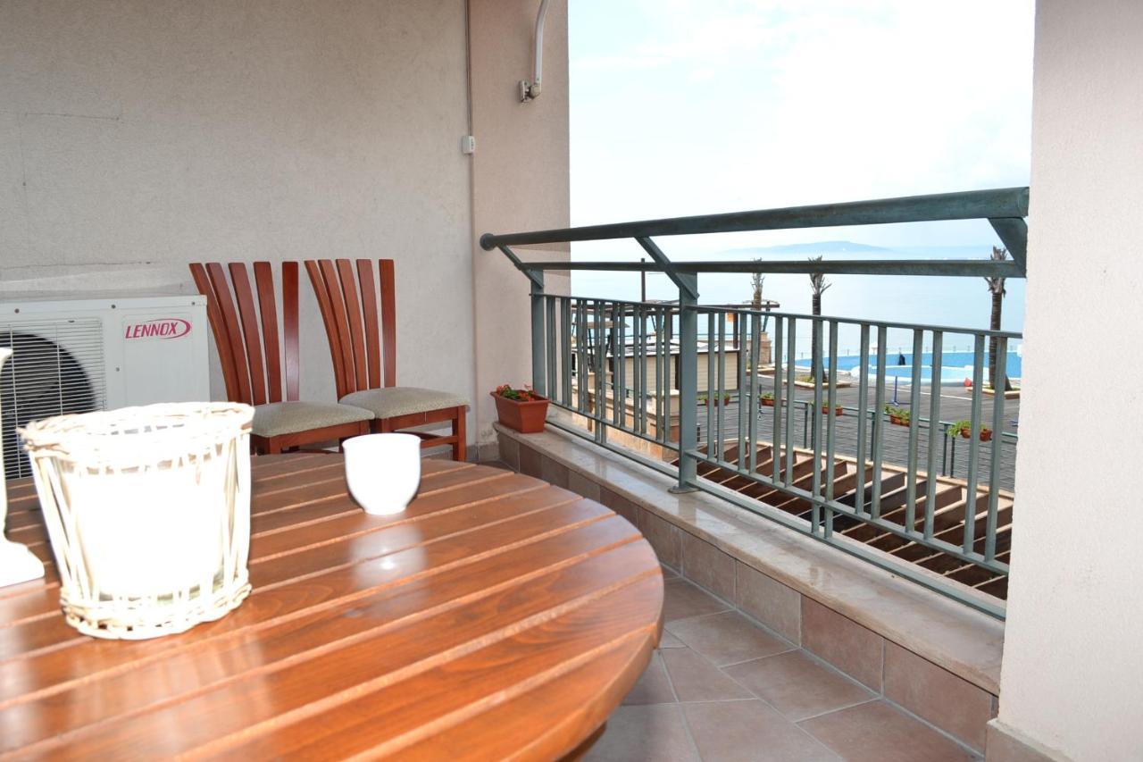 Port Balchik Apartment Extérieur photo